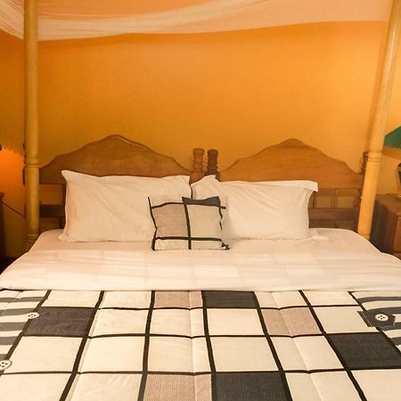 Kayegi Hotel Mbale Luaran gambar