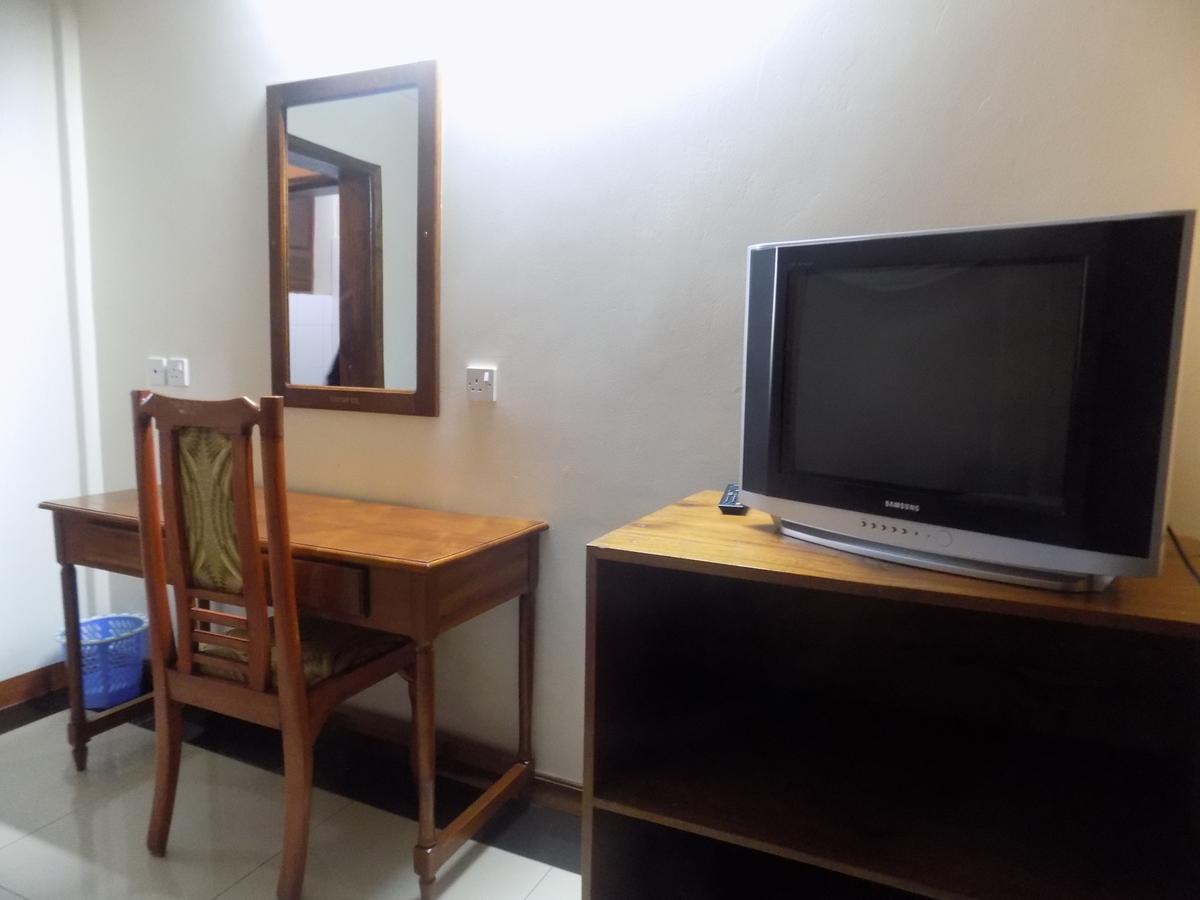 Kayegi Hotel Mbale Luaran gambar